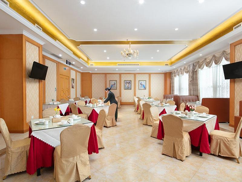 Vienna International Hotel Jiujiang Shili Street Экстерьер фото